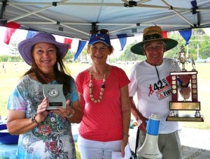 Sue receiving Bob's award